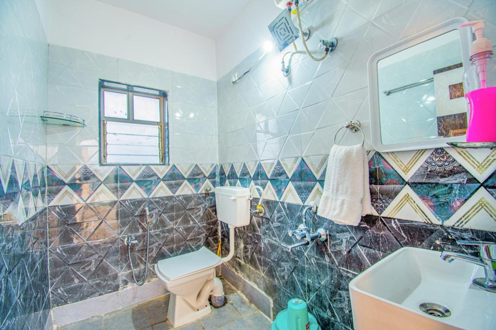 Empyrean Stay Ll 6Bhk Ll Royal Bramha Palace Ll Pvt Pool Ll Lonavala Exterior photo